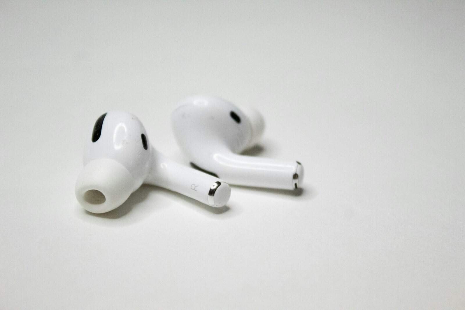 Wireless earbuds under $50 for affordable audio on Amazon.